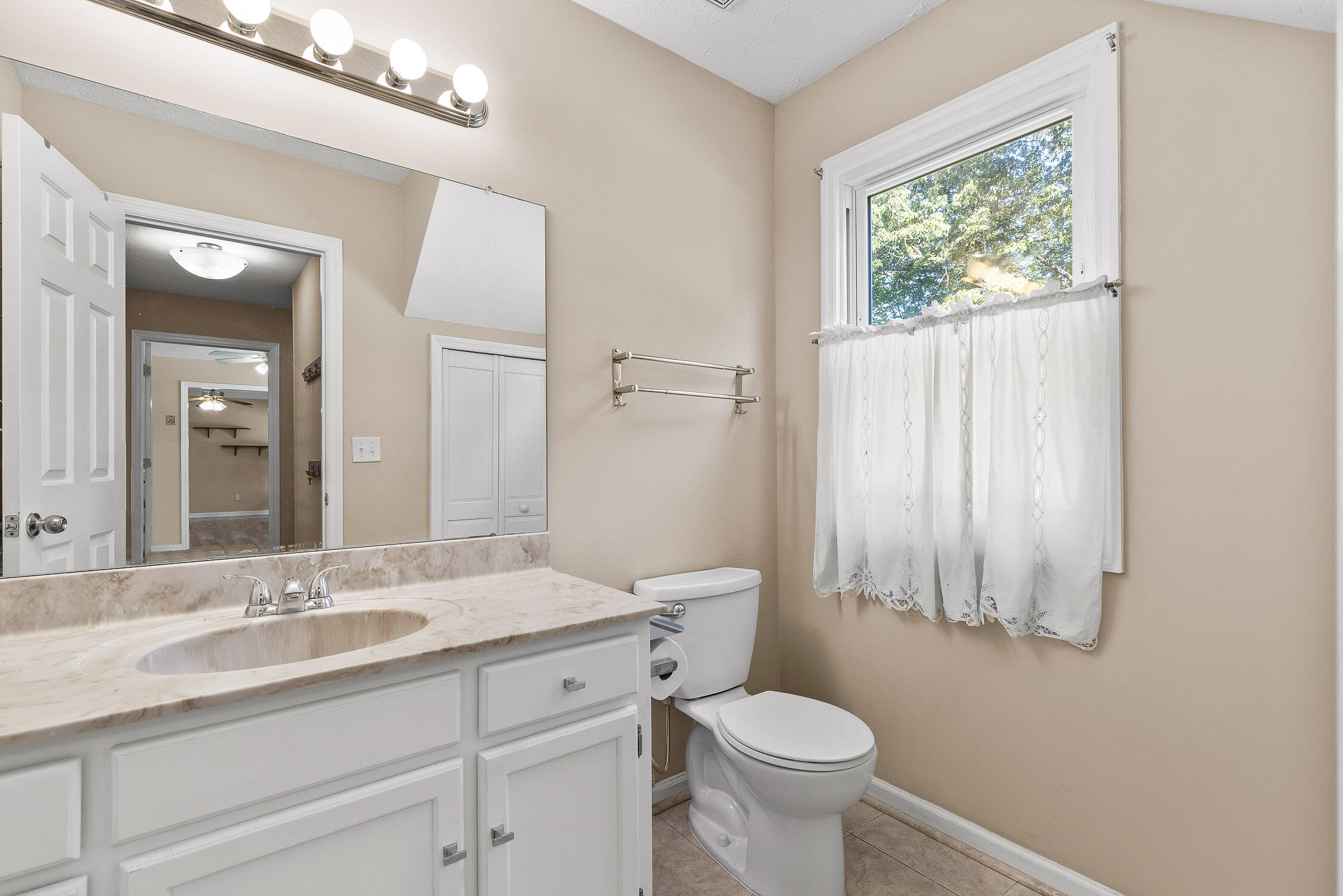 7713 Elizabeth Way Drive