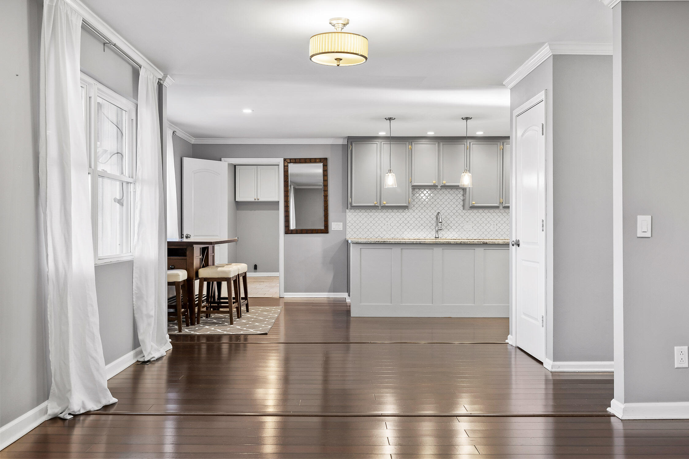 822 Stone Crest Circle