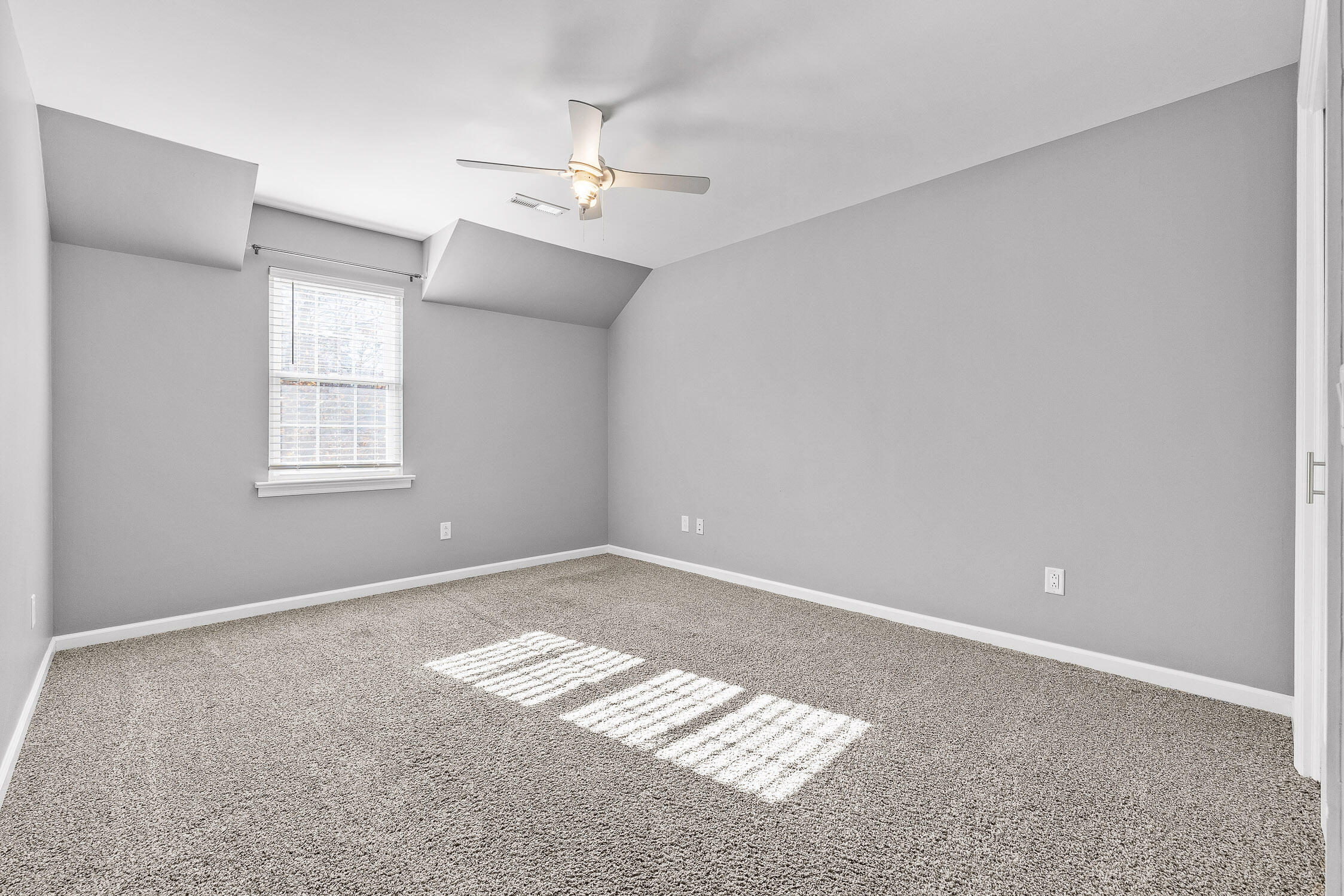 822 Stone Crest Circle