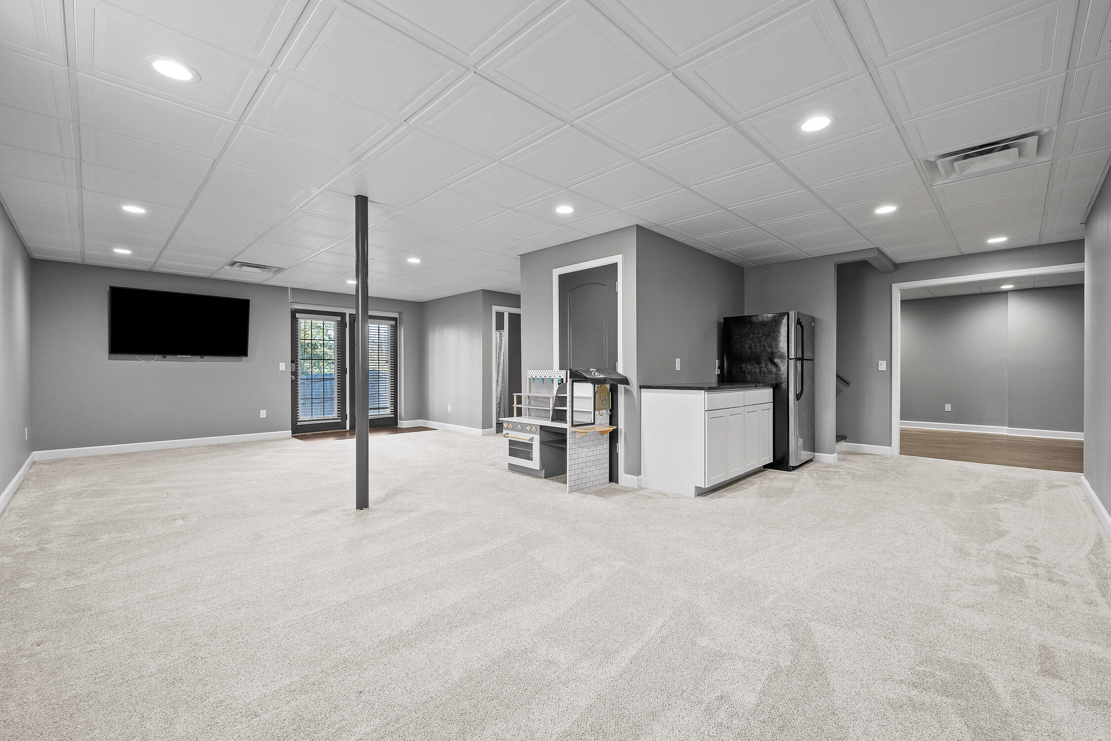 822 Stone Crest Circle