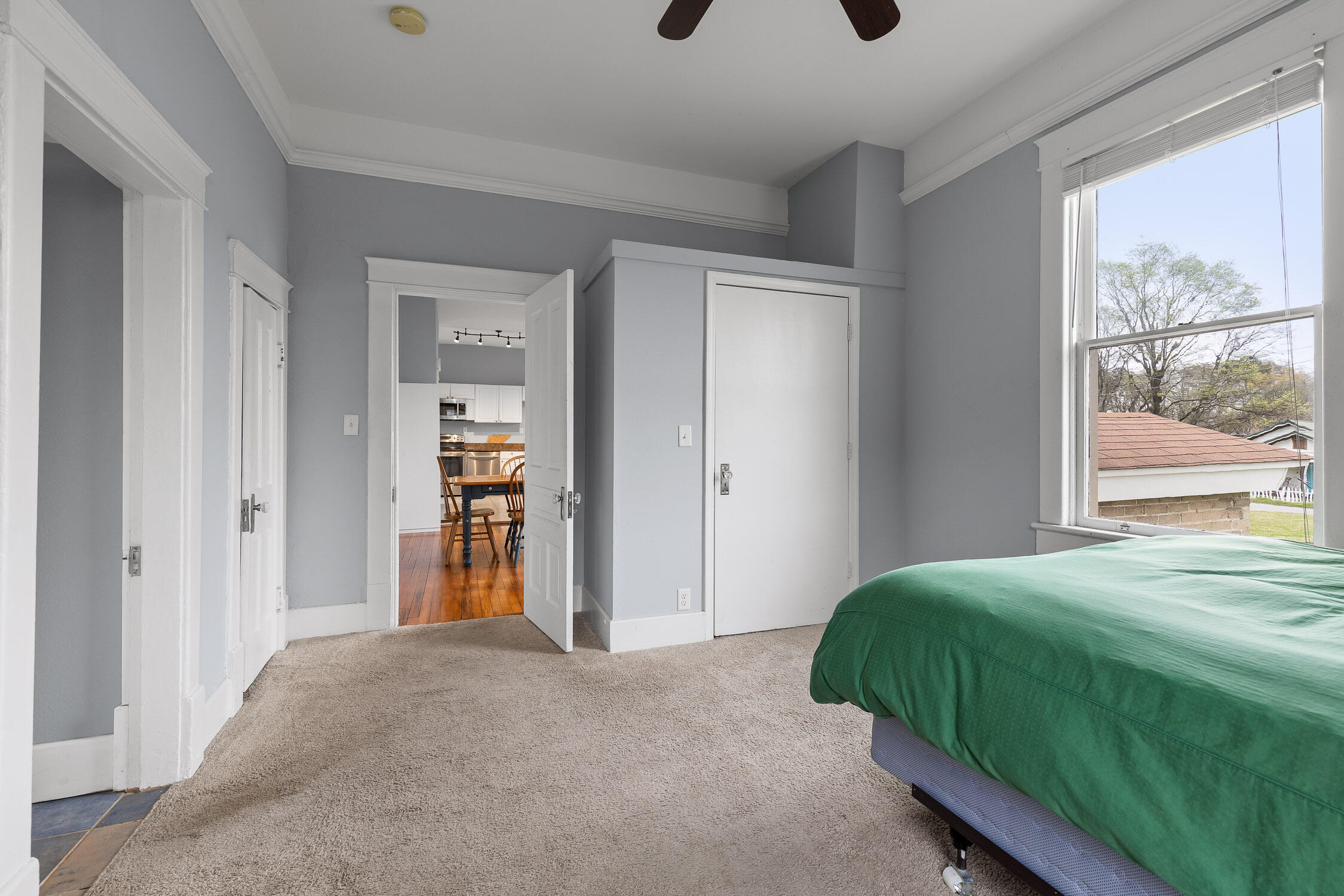 5720 Saint Elmo Avenue