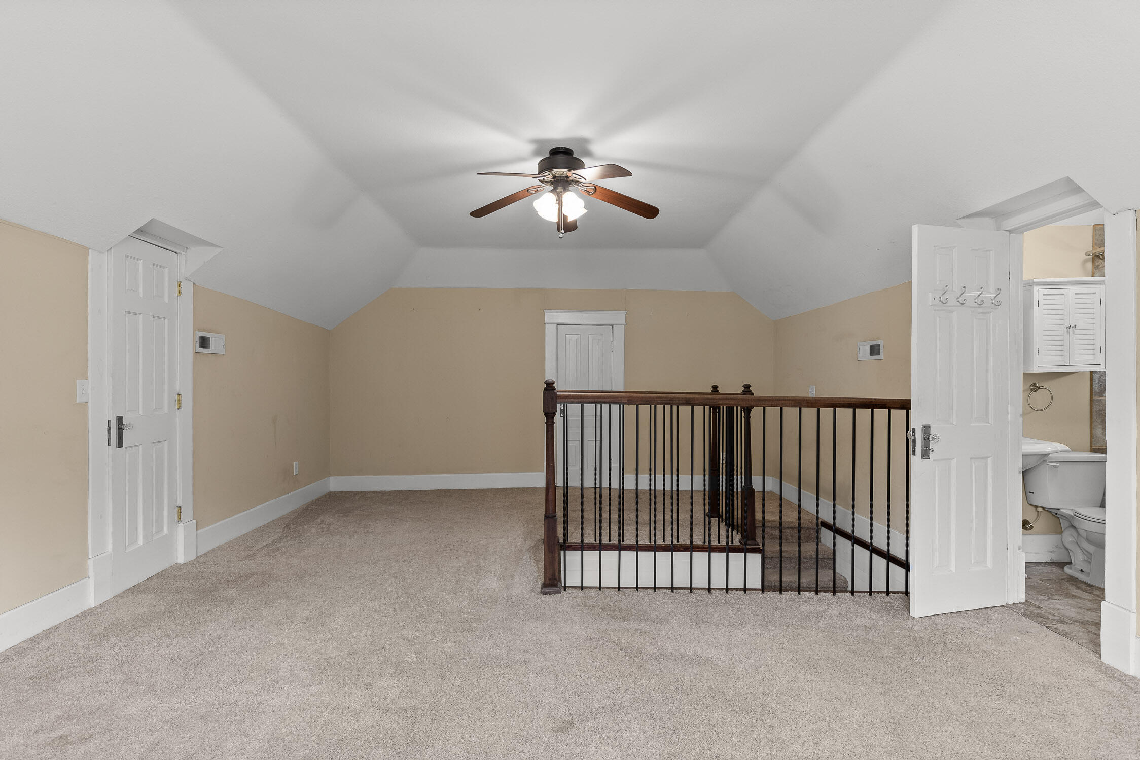 5720 Saint Elmo Avenue