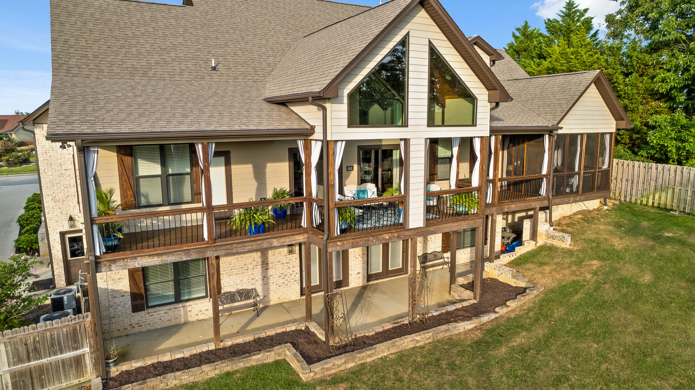 4039 Brock Road