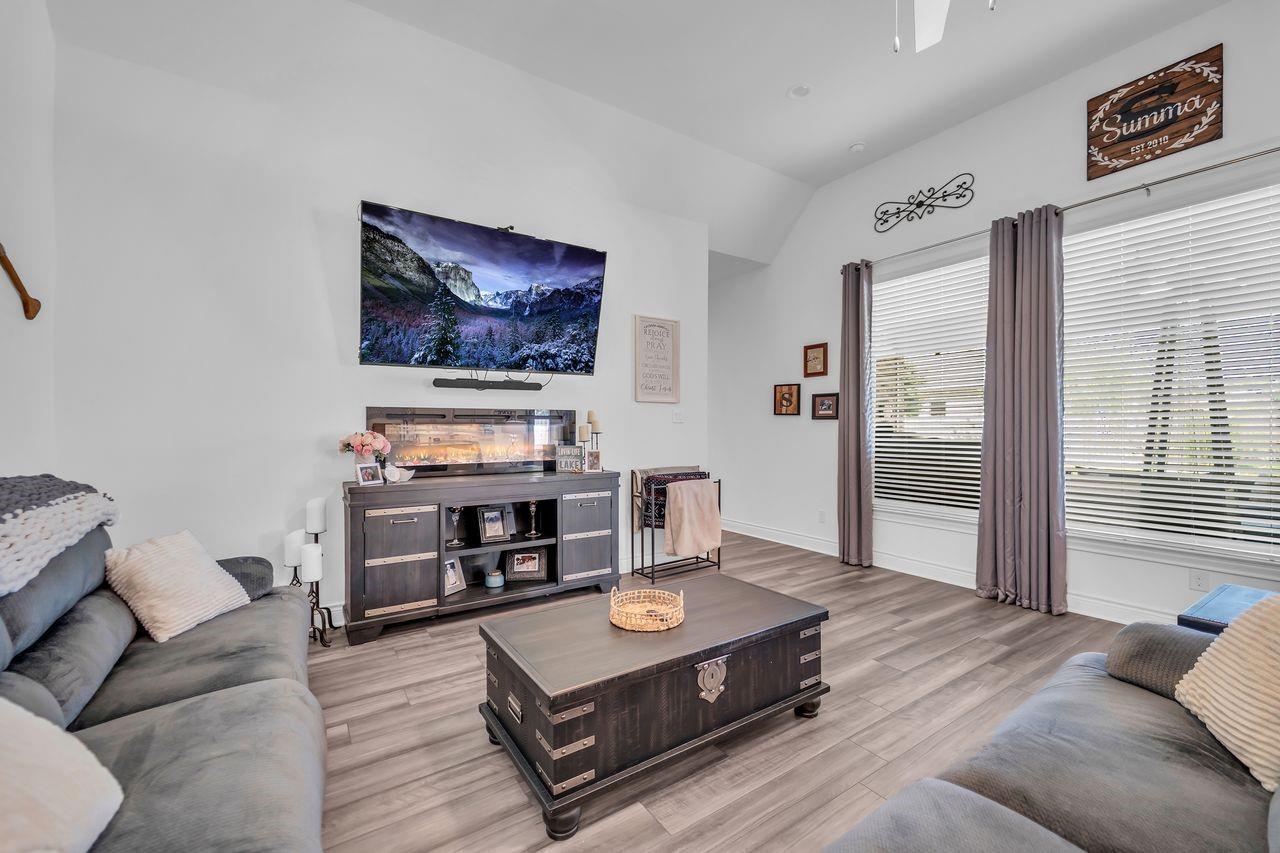 12238 Seagrape Lane