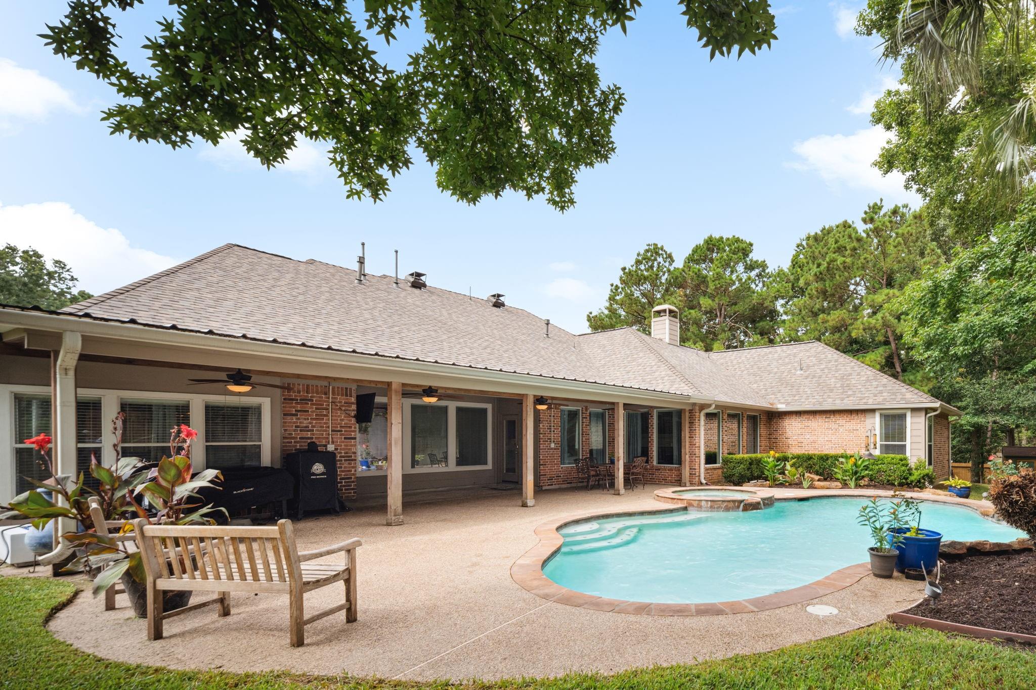8977 Willow Springs Lane