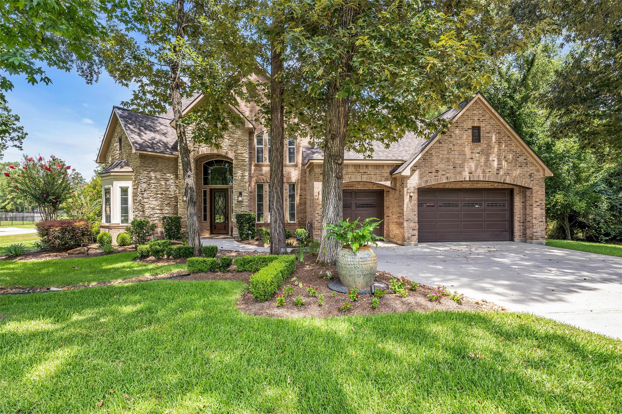 27434 Whispering Maple Way