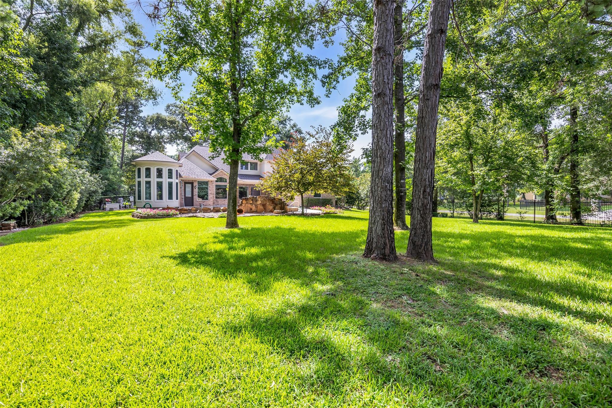 27434 Whispering Maple Way