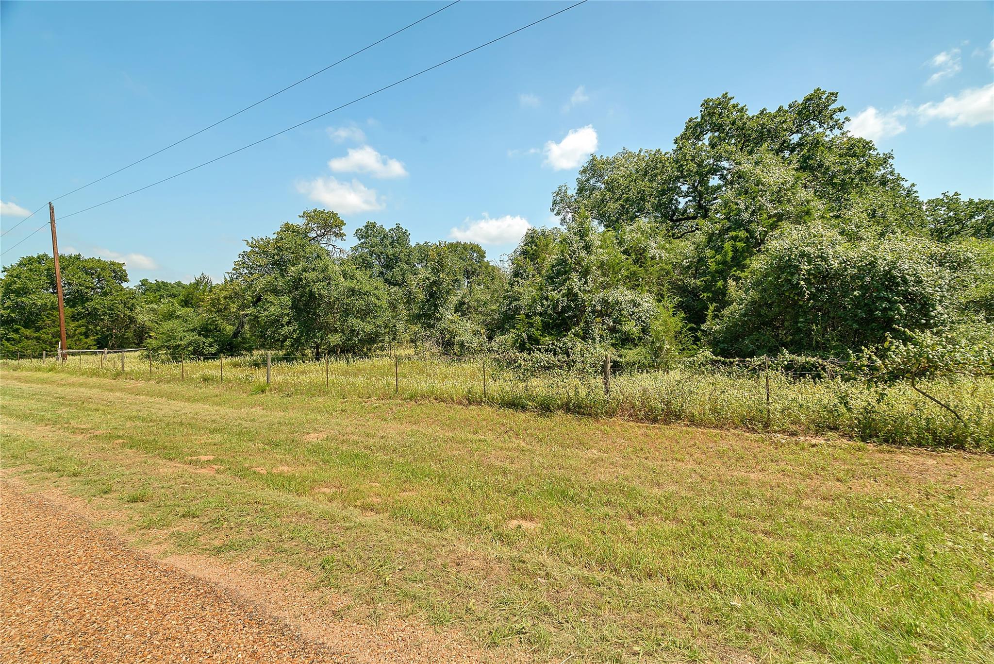 Parcel 19231 County Road 215