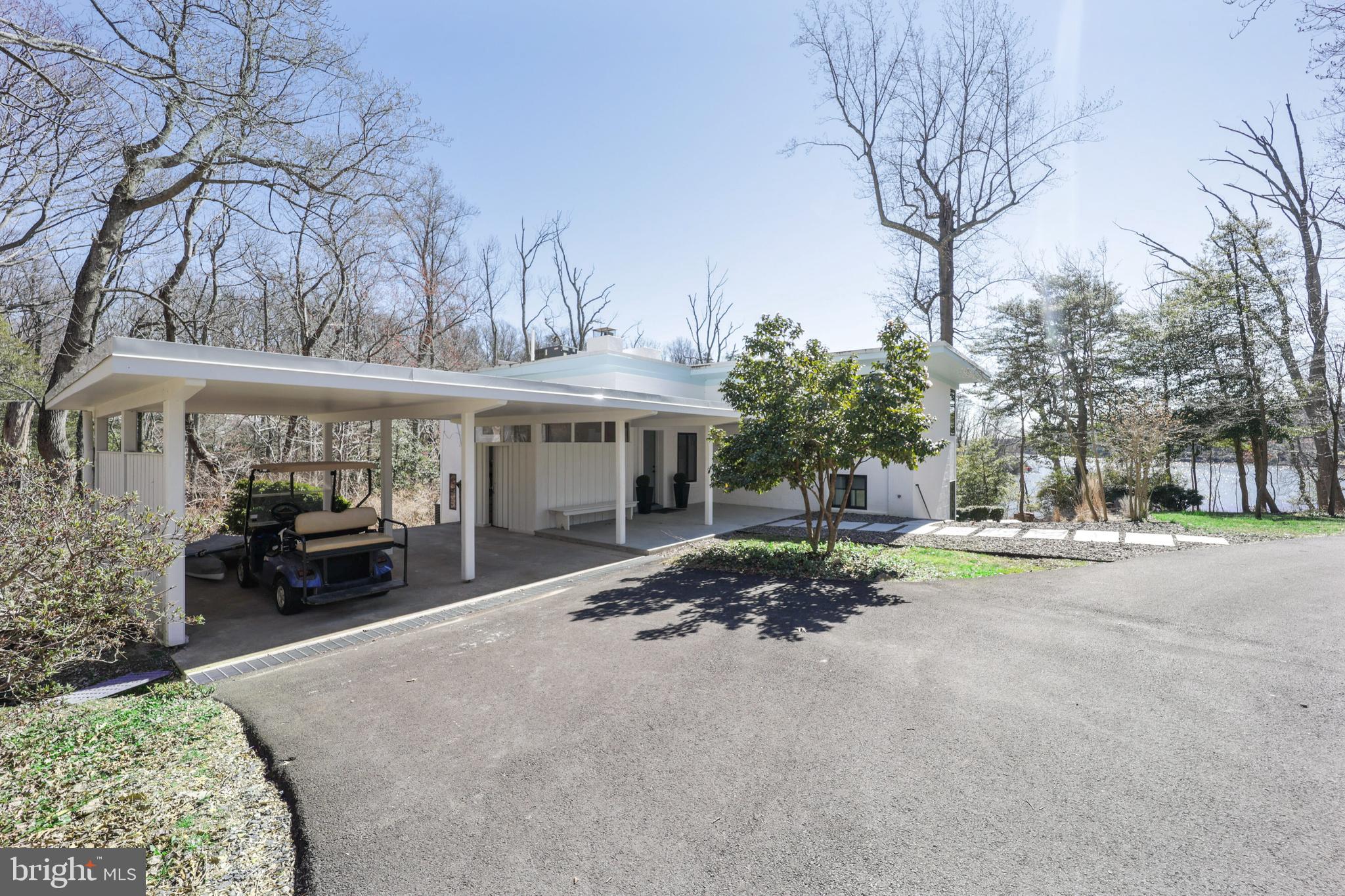 1627 ST GILES ROAD