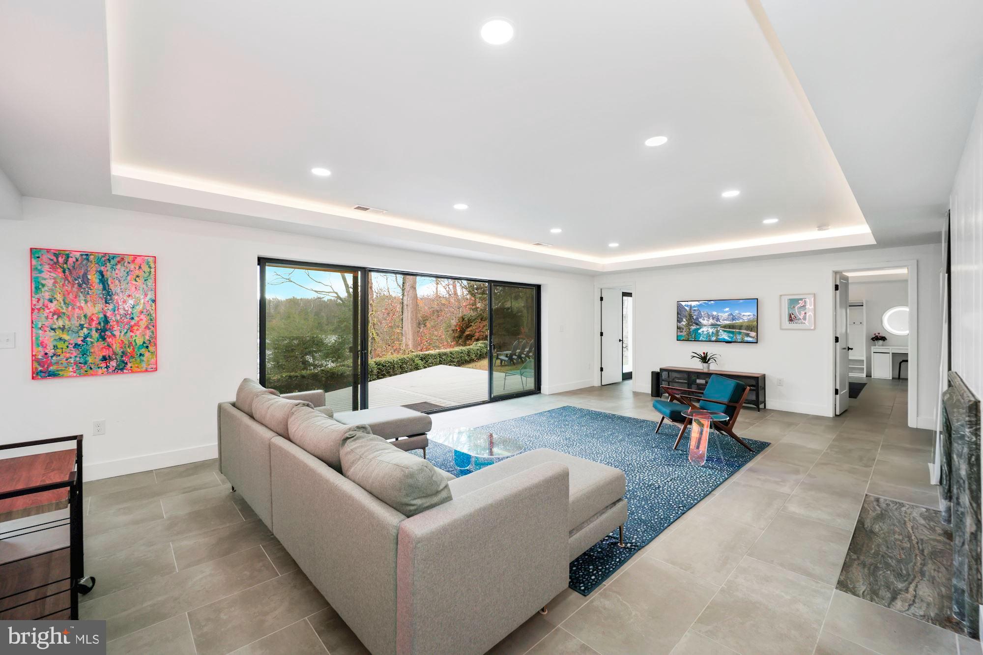 1627 ST GILES ROAD