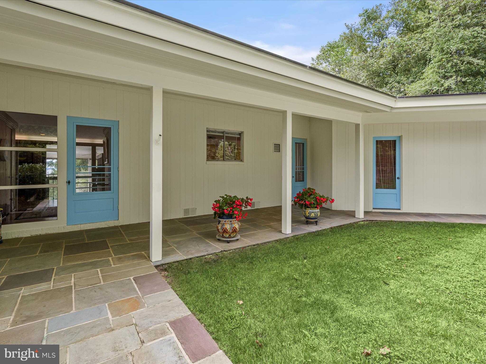 738 SKYWATER ROAD