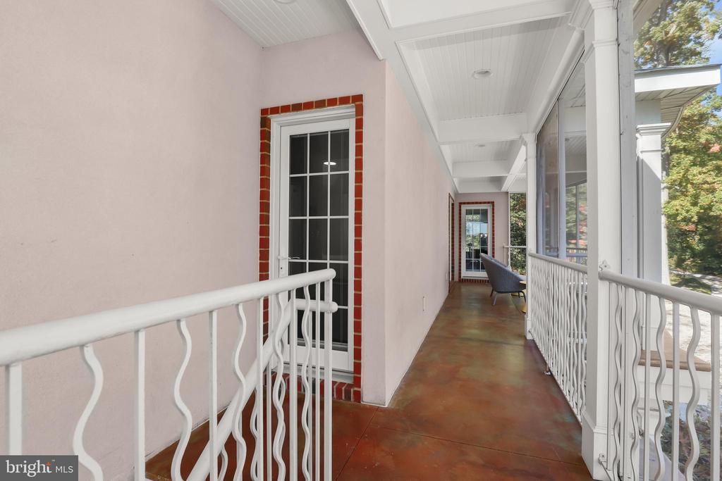 1623 ST GILES ROAD