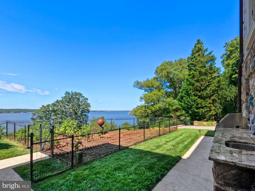 744 SKYWATER ROAD