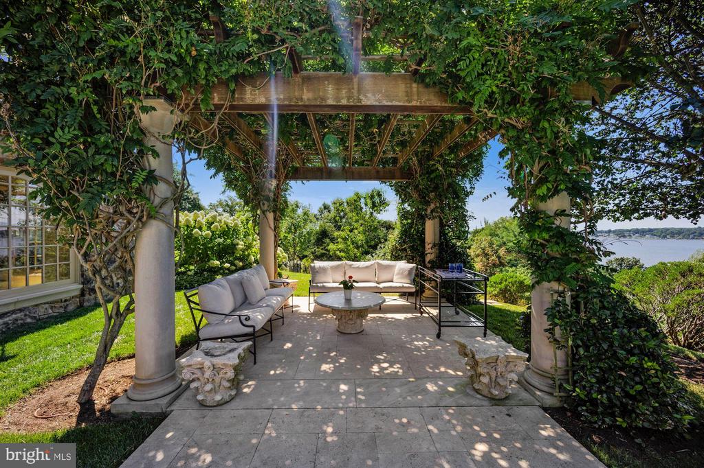 744 SKYWATER ROAD