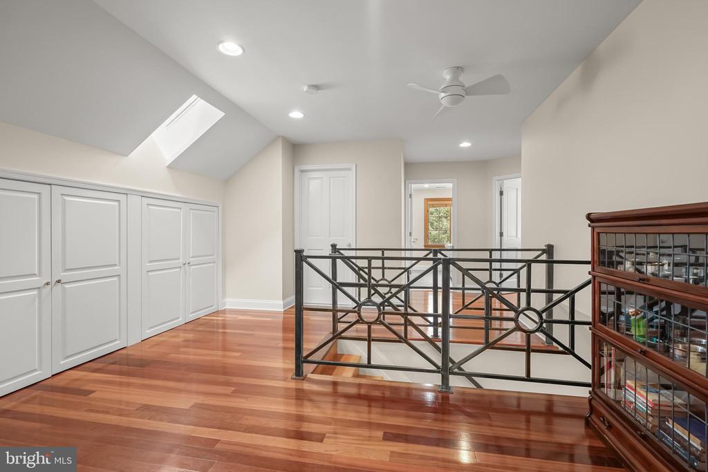 1735 SKIPPERS ROW