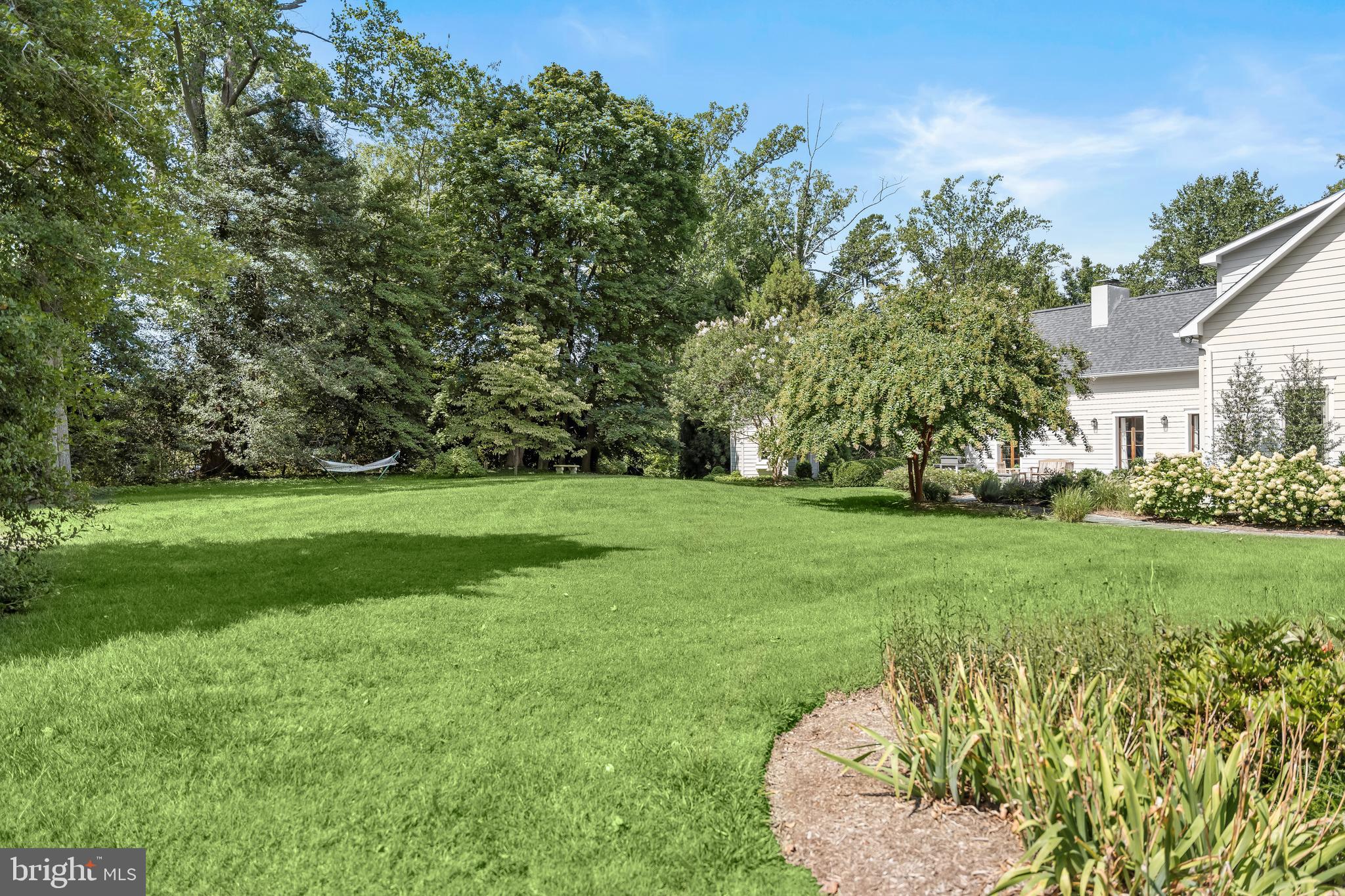 1735 SKIPPERS ROW
