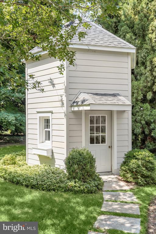1735 SKIPPERS ROW