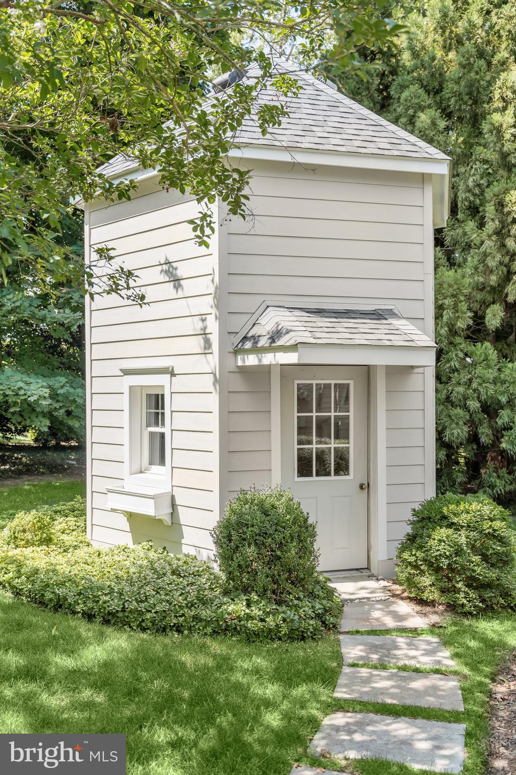 1735 SKIPPERS ROW