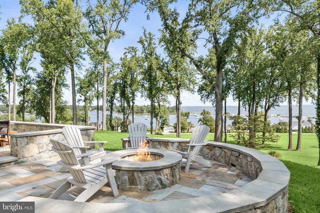 1735 SKIPPERS ROW
