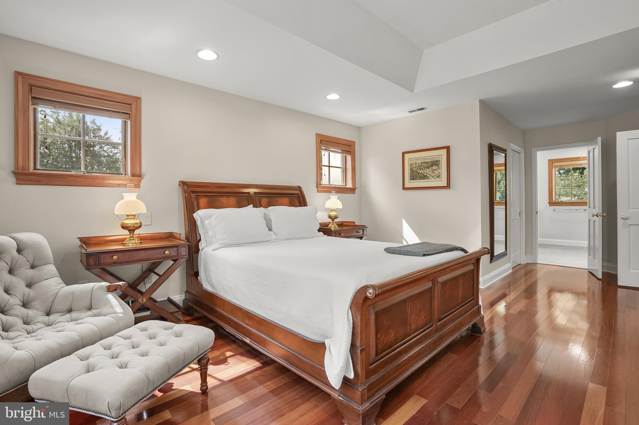 1735 SKIPPERS ROW