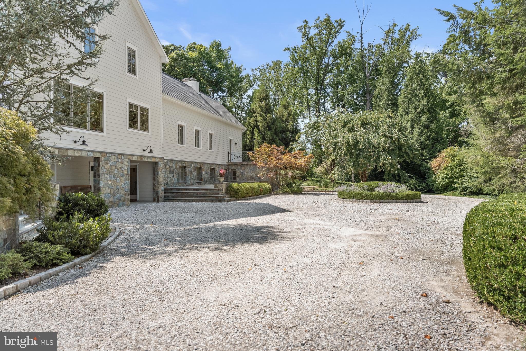 1735 SKIPPERS ROW