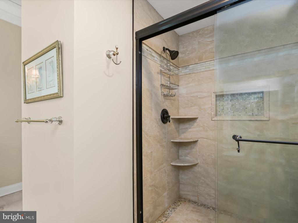 235 BAY FRONT DRIVE
