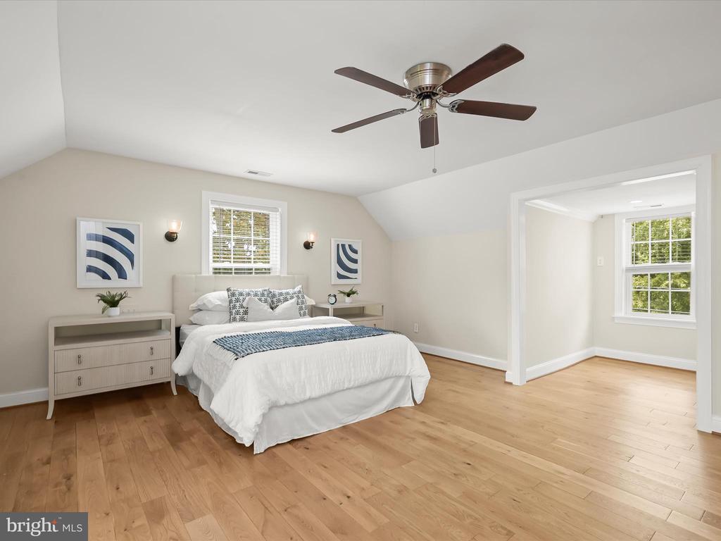 235 BAY FRONT DRIVE