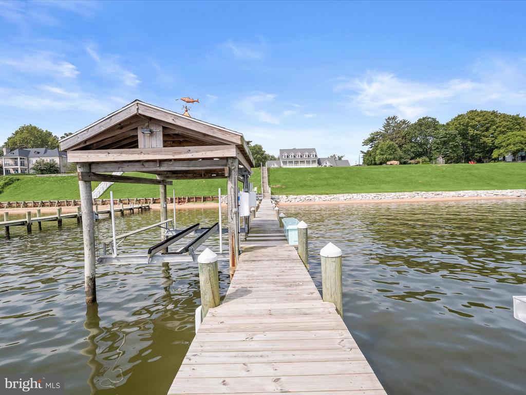 235 BAY FRONT DRIVE