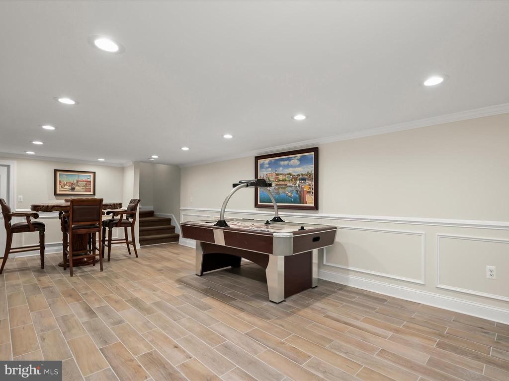 235 BAY FRONT DRIVE
