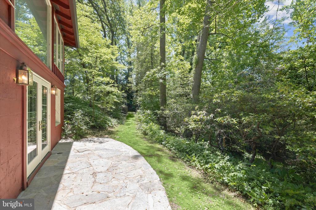 610 COTTERILL ROAD