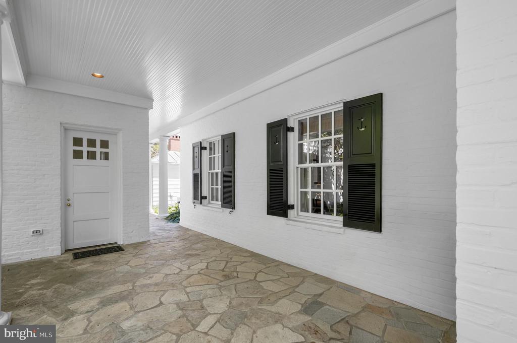 747 BYWATER ROAD