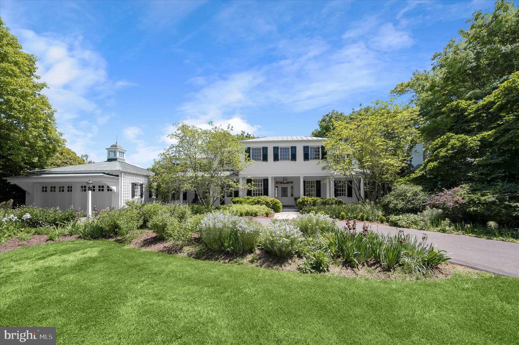 747 BYWATER ROAD