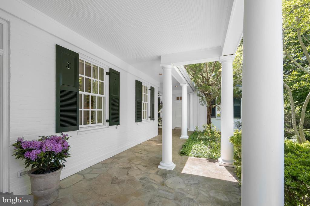 747 BYWATER ROAD