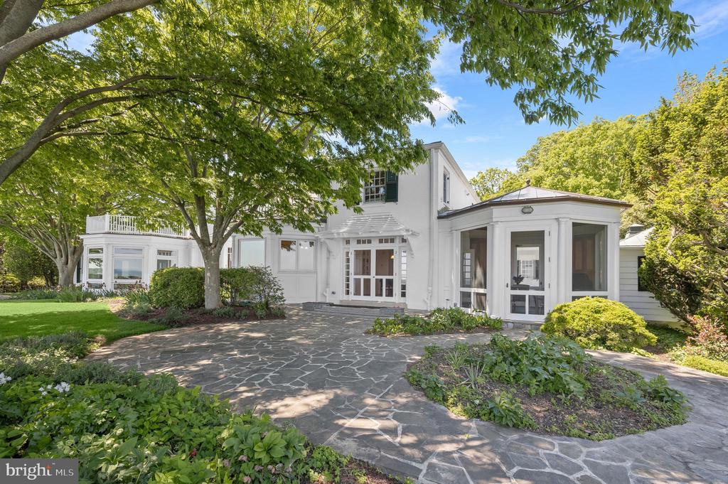 747 BYWATER ROAD