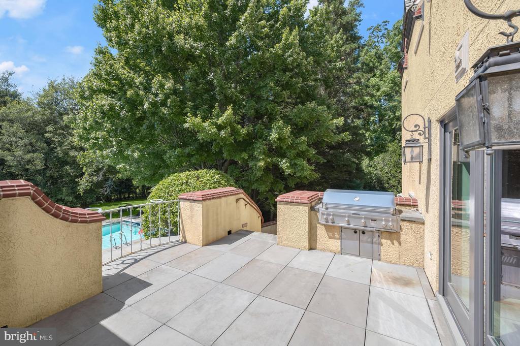 622 MAGOTHY ROAD