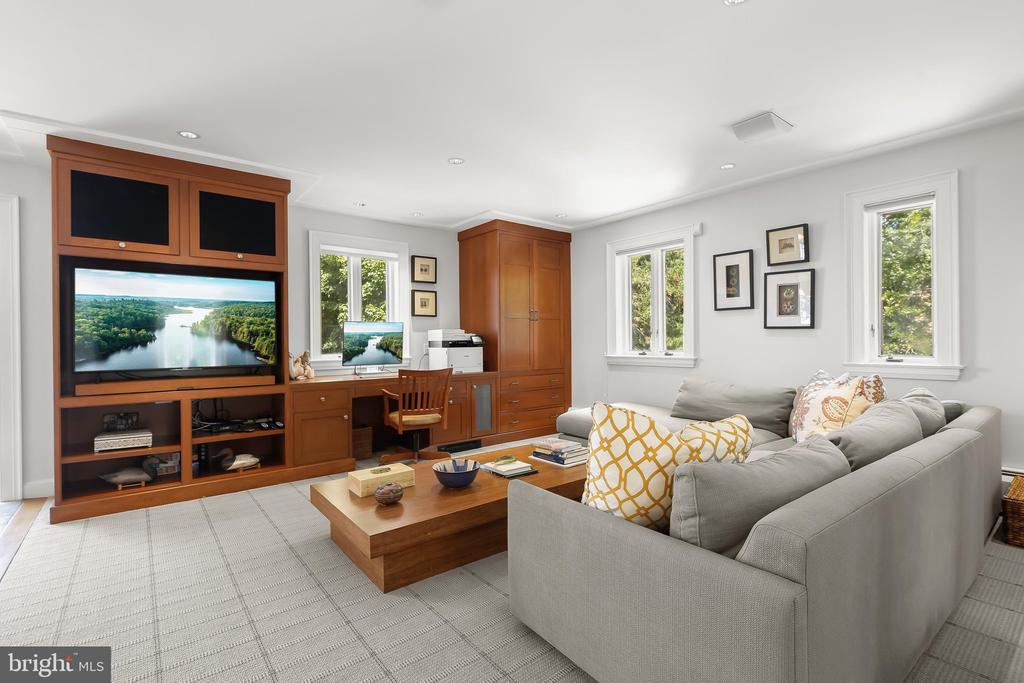 622 MAGOTHY ROAD