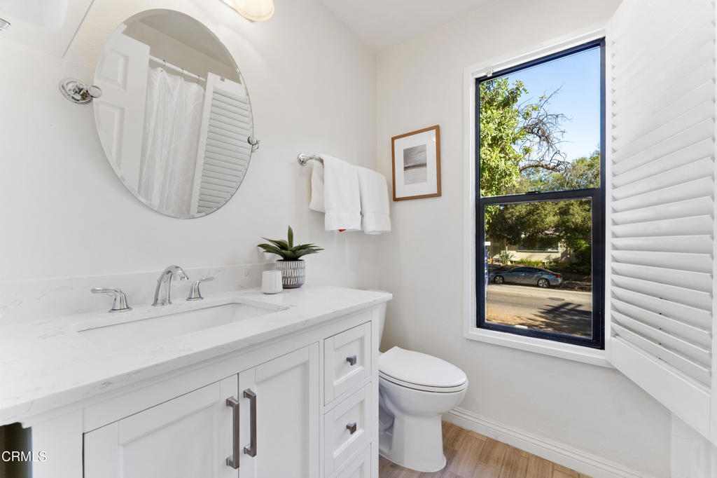 121 S Wilson Avenue 102