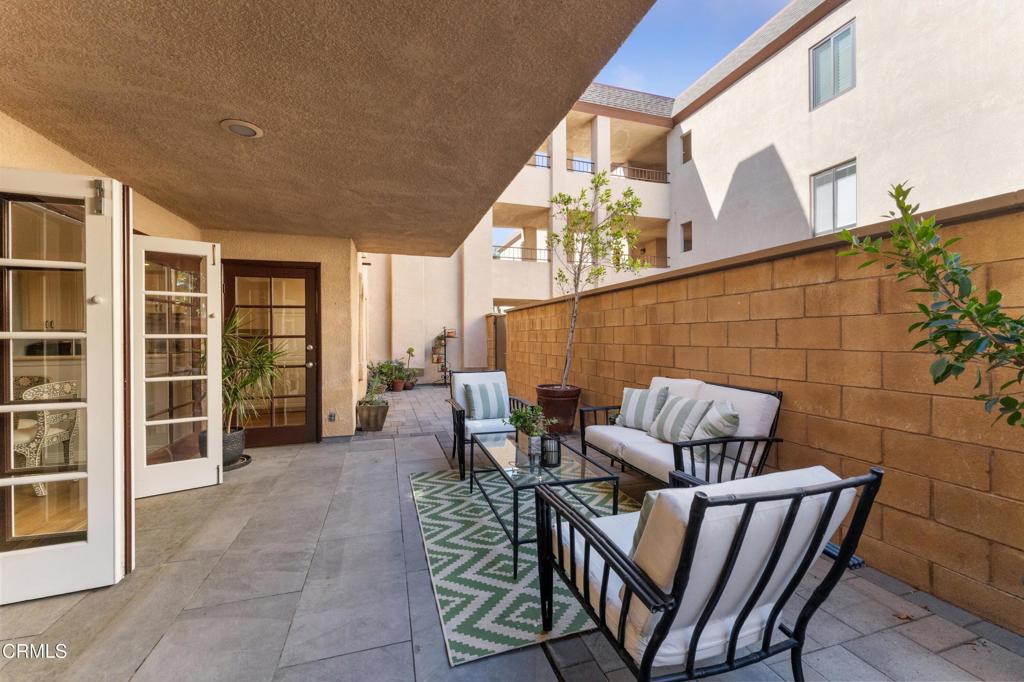 121 S Wilson Avenue 102