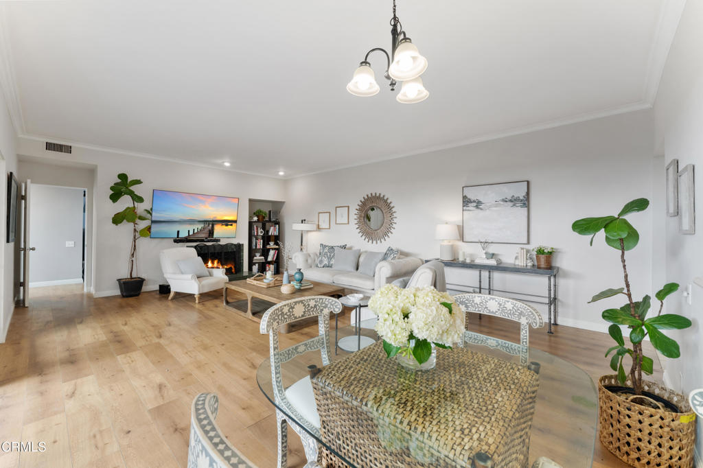 121 S Wilson Avenue 102