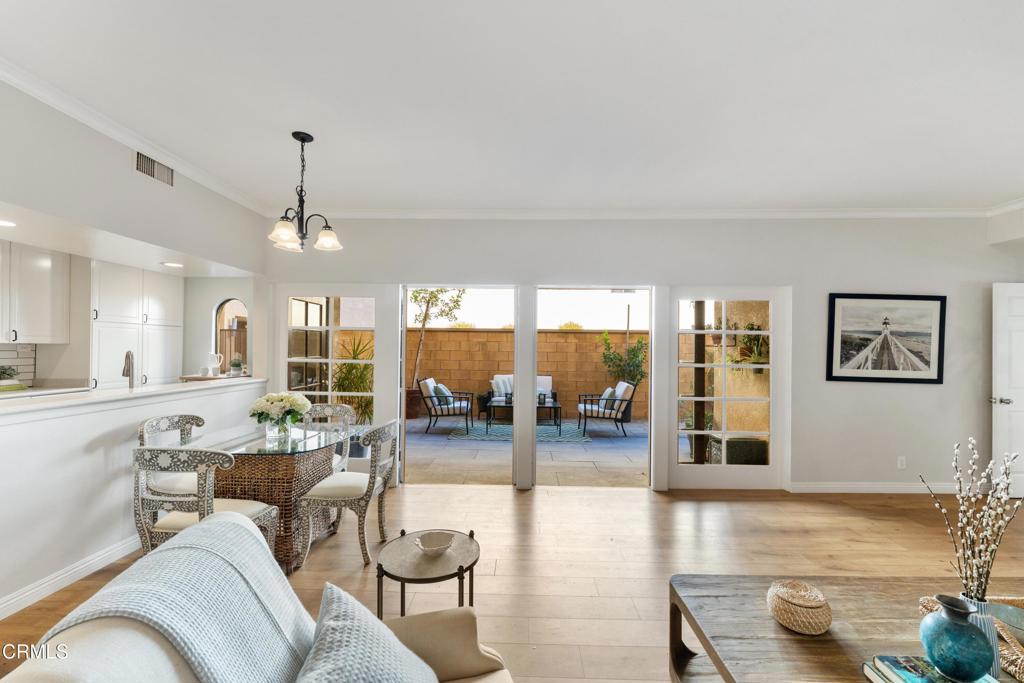 121 S Wilson Avenue 102