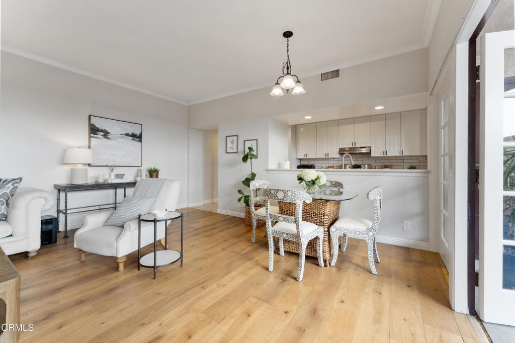 121 S Wilson Avenue 102