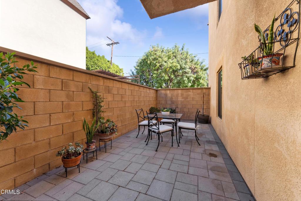 121 S Wilson Avenue 102