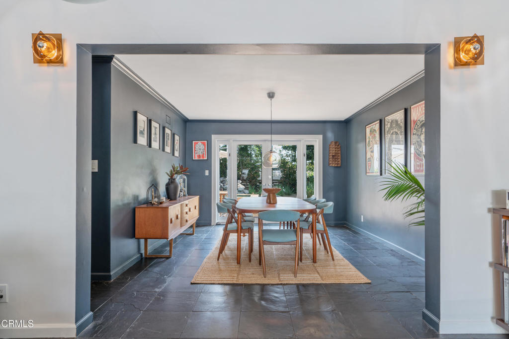 330 E Sierra Madre Boulevard