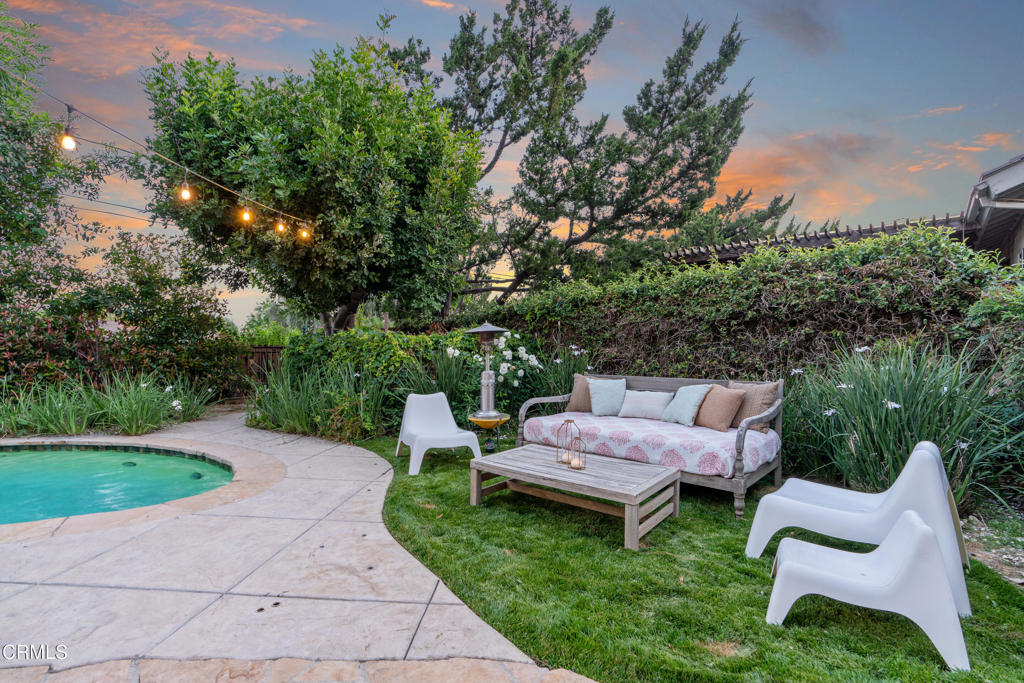 330 E Sierra Madre Boulevard