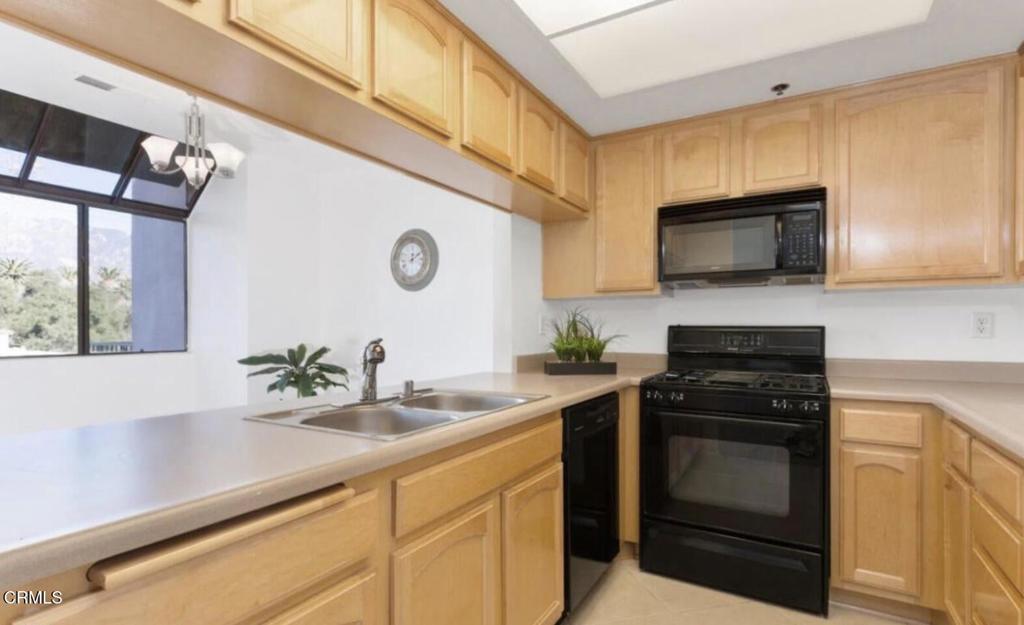 1310 E Orange Grove Blvd Boulevard 315