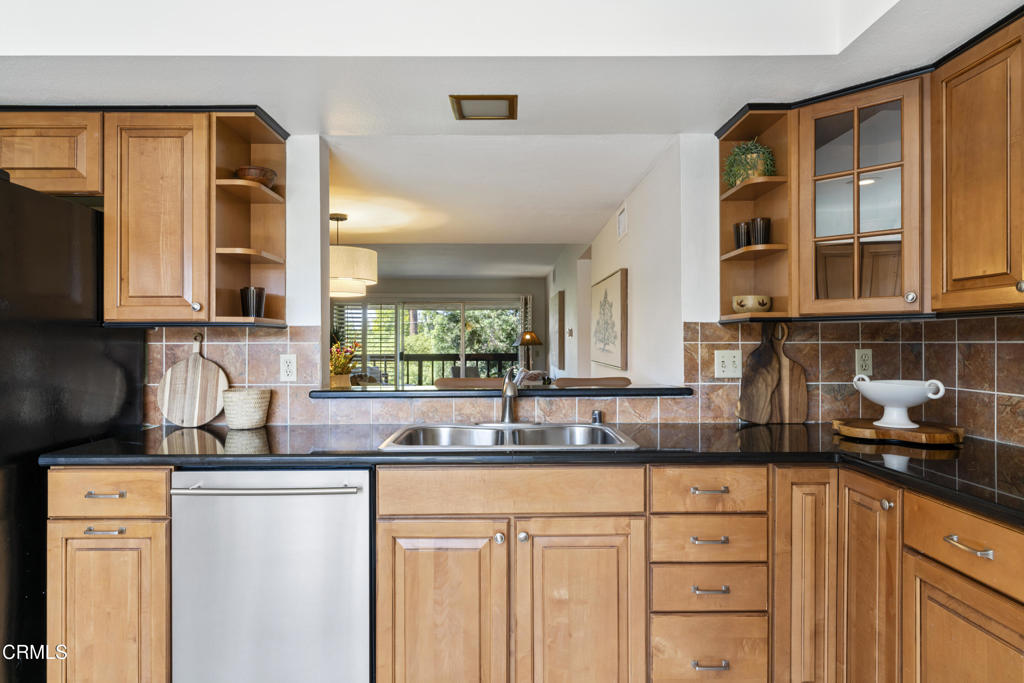 500 S Oak Knoll Avenue 40