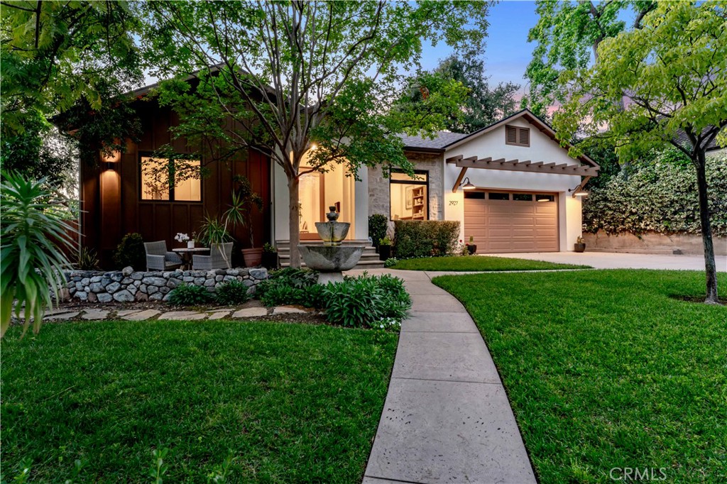 2927 Santa Rosa Avenue