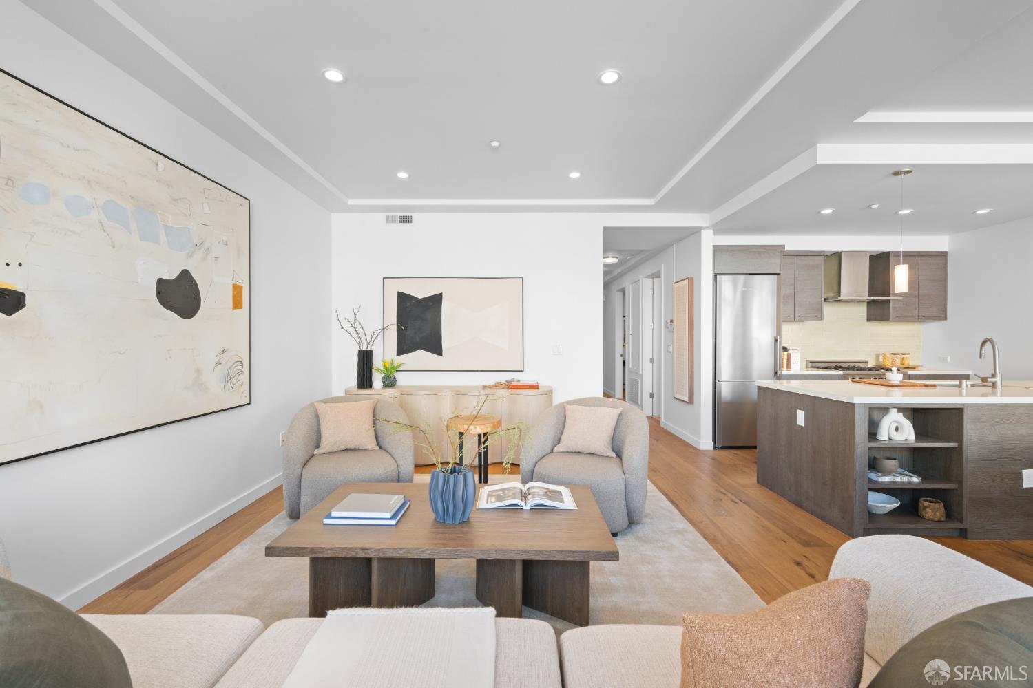 2829 California Street # 2C