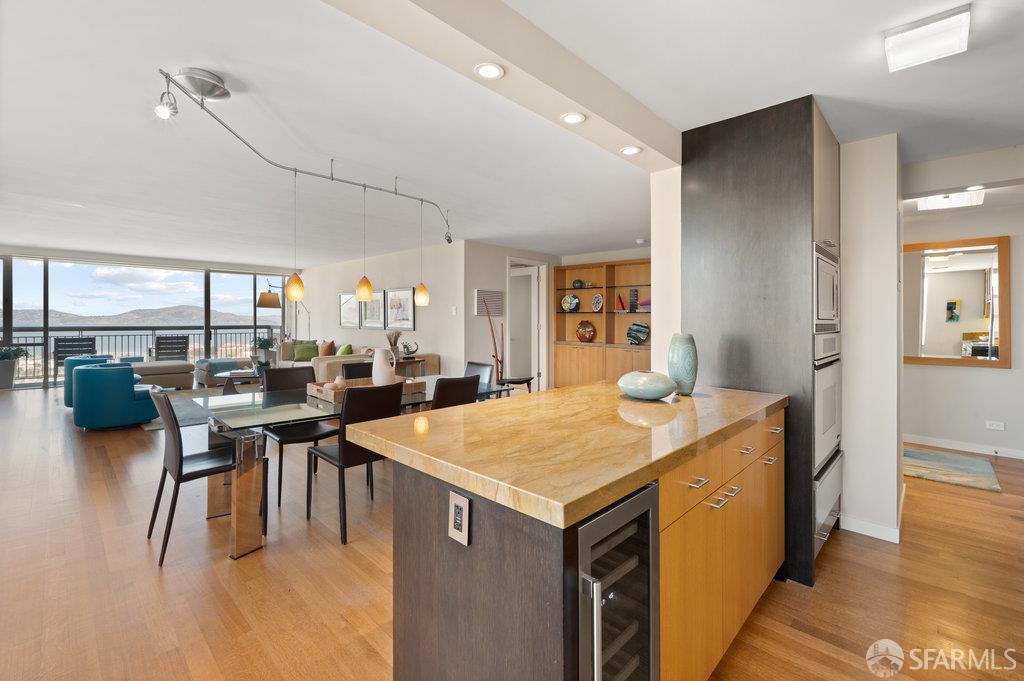 2200 Pacific Avenue # 9A