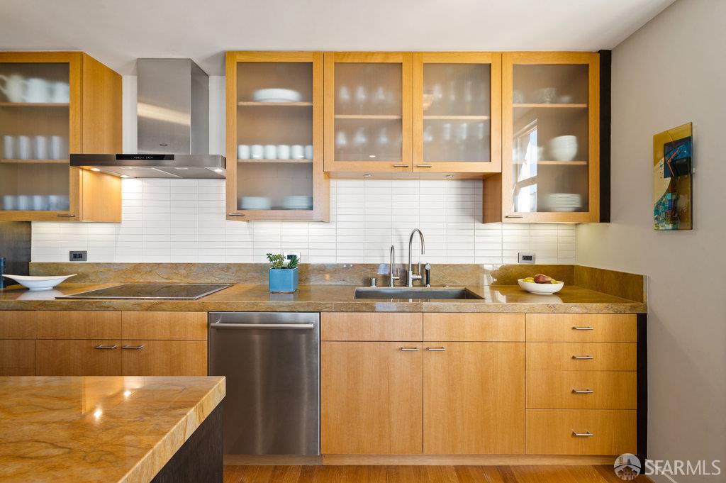 2200 Pacific Avenue # 9A